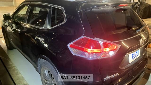 Nissan X-TRAIL 2015-07 8281953-13