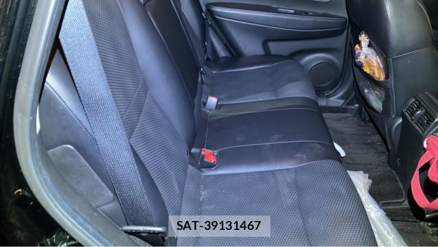 Nissan X-TRAIL 2015-07 8281953-6