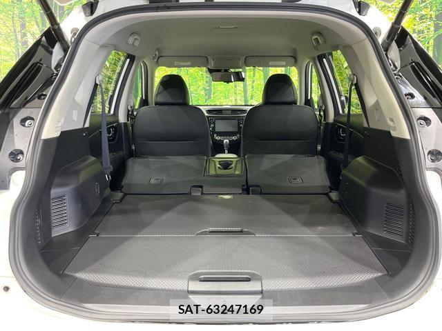 Nissan X-TRAIL 2019-02 8282775-9