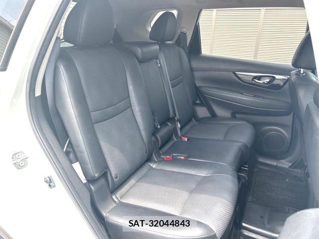 Nissan X-TRAIL 2018-10 8283166-8