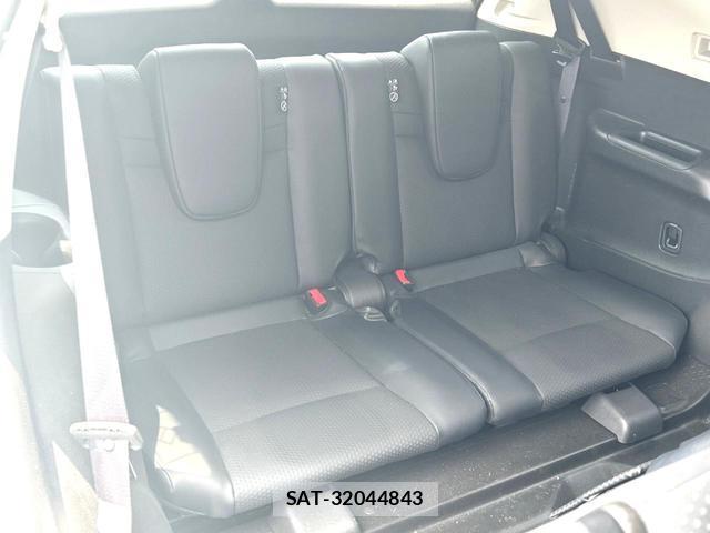 Nissan X-TRAIL 2018-10 8283166-9