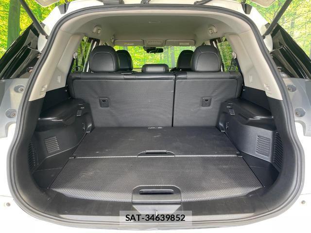 Nissan X-TRAIL 2015-12 8283600-10