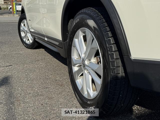 Nissan X-TRAIL 2018-05 8283700-19