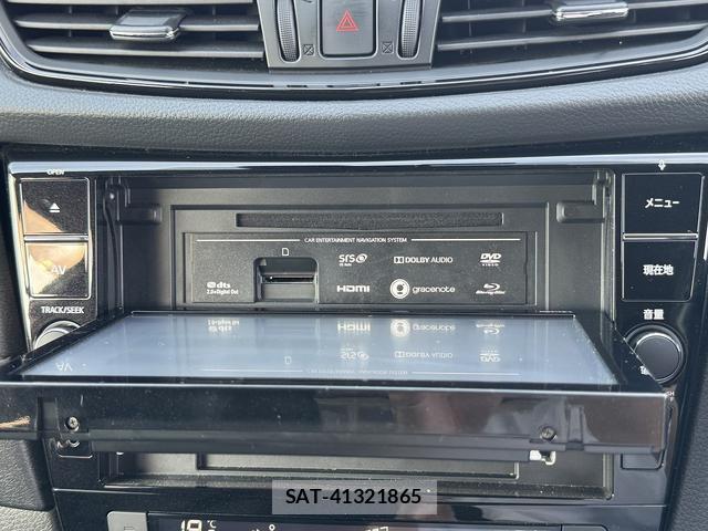 Nissan X-TRAIL 2018-05 8283700-5