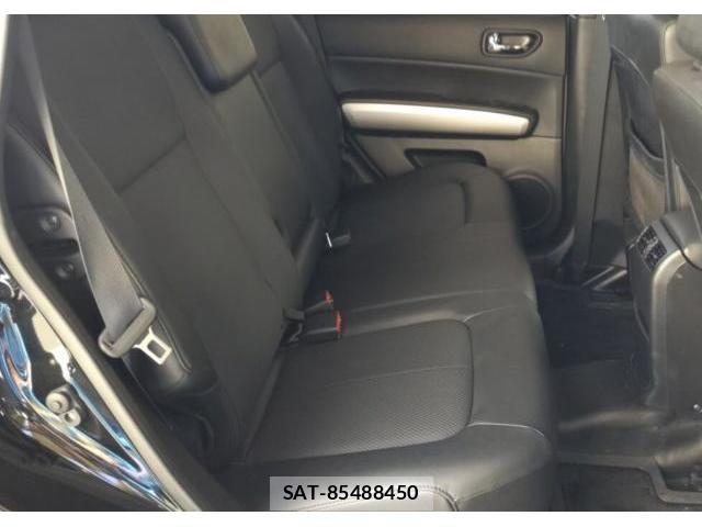 Nissan X-TRAIL 2011-08 8283860-5