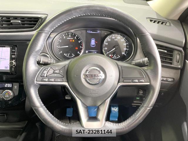 Nissan X-TRAIL 2018-05 8284489-11
