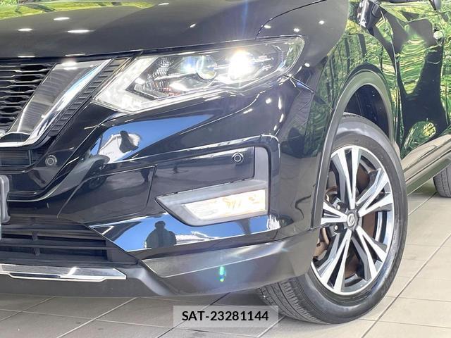 Nissan X-TRAIL 2018-05 8284489-12