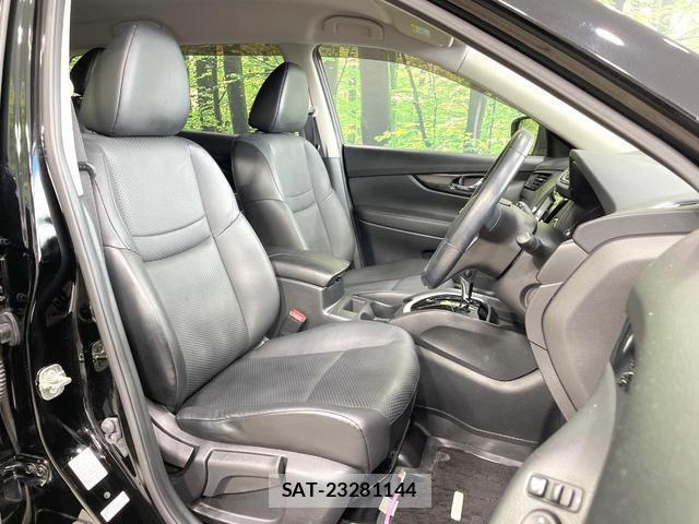 Nissan X-TRAIL 2018-05 8284489-7