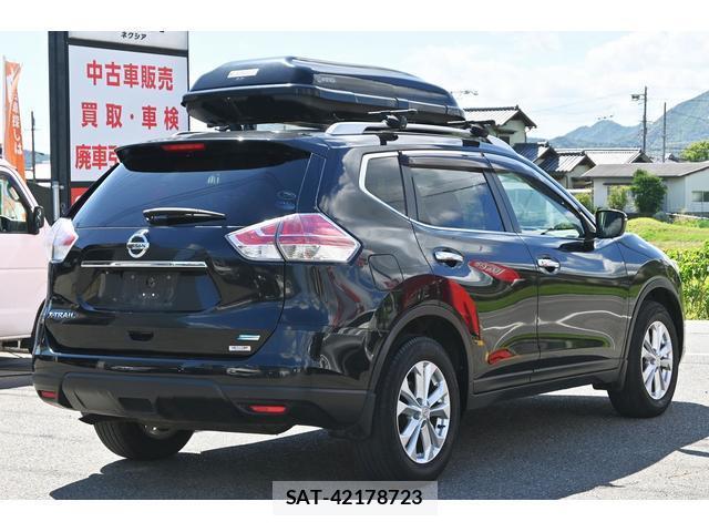 Nissan X-TRAIL 2014-12 8285293-10