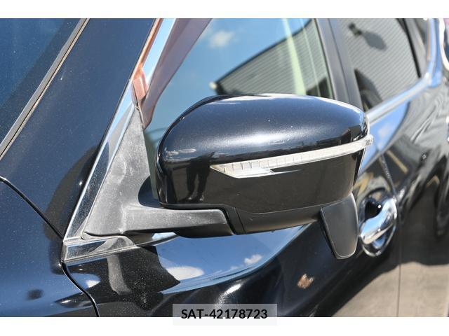 Nissan X-TRAIL 2014-12 8285293-15