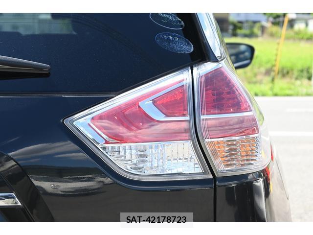 Nissan X-TRAIL 2014-12 8285293-19