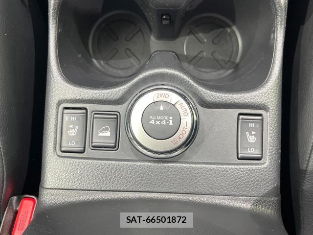Nissan X-TRAIL 2016-05 8285469-6