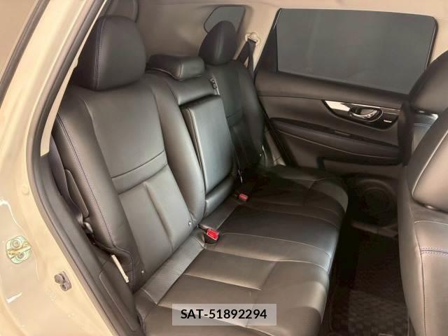 Nissan X-TRAIL 2019-06 8285788-10