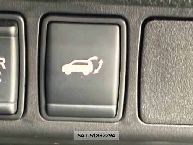 Nissan X-TRAIL 2019-06 8285788-3
