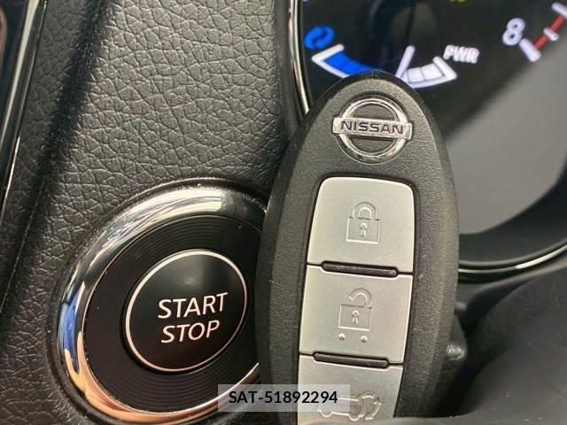 Nissan X-TRAIL 2019-06 8285788-6