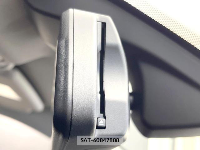 Bmw X1 2021-03 8282892-7