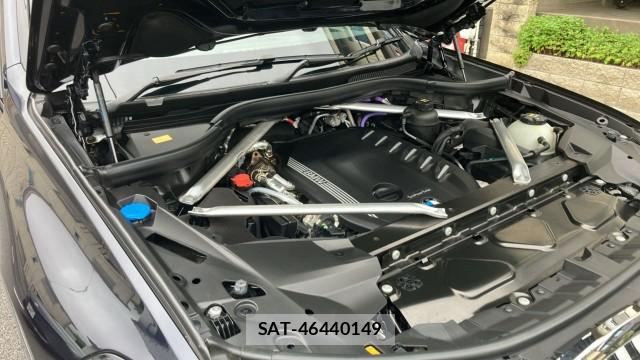 Bmw X7 2021-10 8280869-7