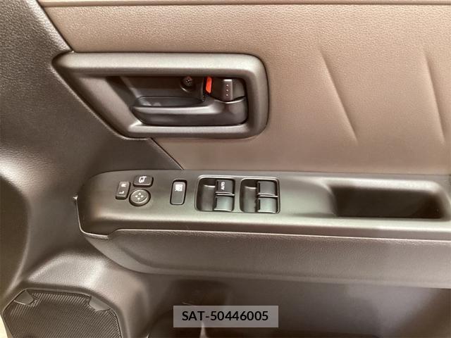 Suzuki X BEE 2025-12 8276749-19