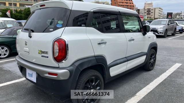 Suzuki X BEE 2019-07 8282253-13