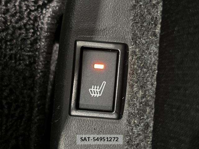Suzuki X BEE 2018-11 8283644-5
