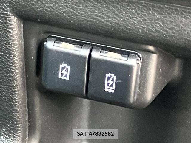 Suzuki X BEE 2022-08 8283661-15
