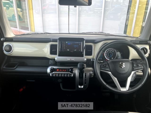 Suzuki X BEE 2022-08 8283661-3