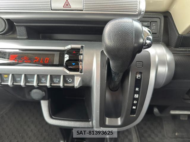 Suzuki X BEE 2019-07 8285447-11