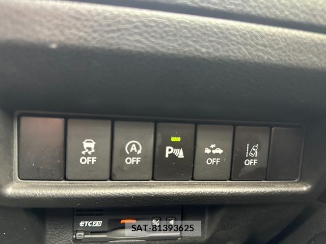 Suzuki X BEE 2019-07 8285447-13