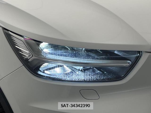 Volvo XC40 2019-08 8277063-14