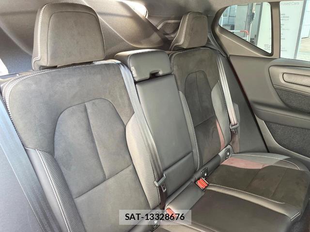 Volvo XC40 2021-03 8277189-13