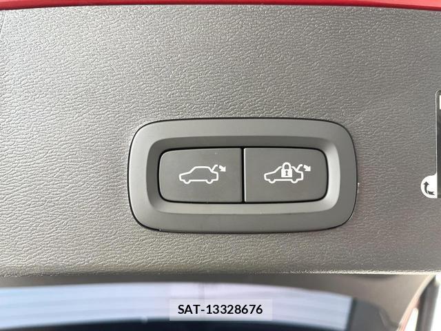 Volvo XC40 2021-03 8277189-16