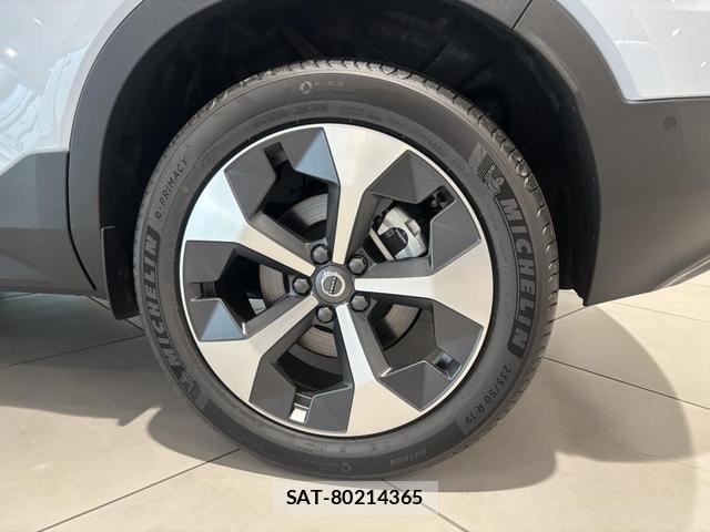 Volvo XC40 2025-09 8277678-15