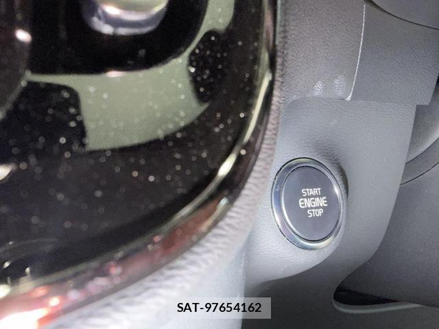 Volvo XC40 2025-07 8277683-16