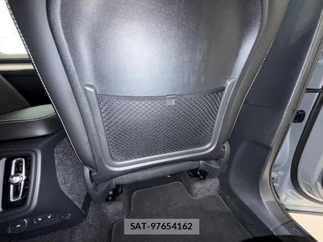 Volvo XC40 2025-07 8277683-19