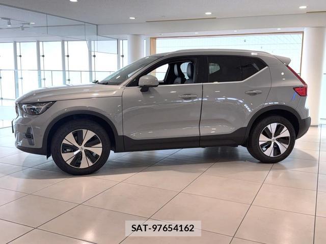 Volvo XC40 2025-07 8277683-3
