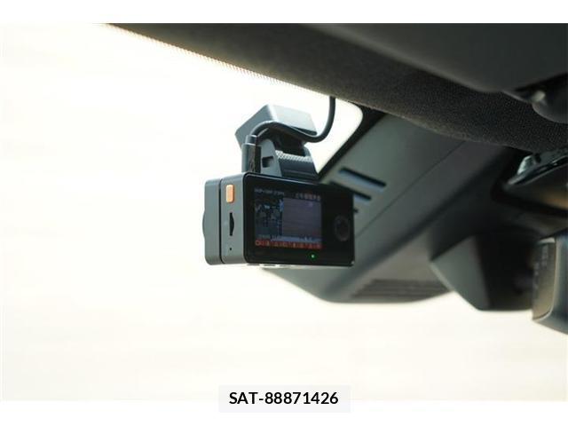 Volvo XC40 2022-09 8278104-17