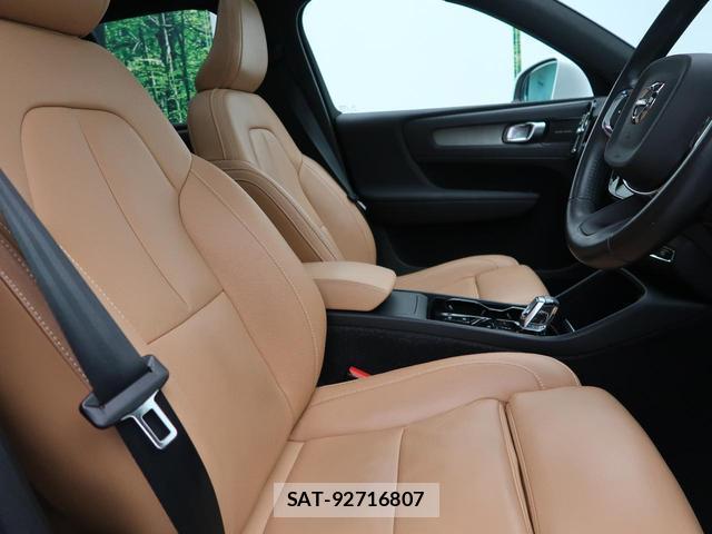 Volvo XC40 2021-09 8279440-11