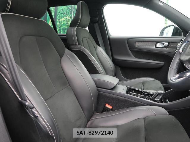 Volvo XC40 2021-11 8279441-12