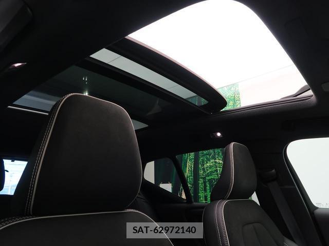 Volvo XC40 2021-11 8279441-4