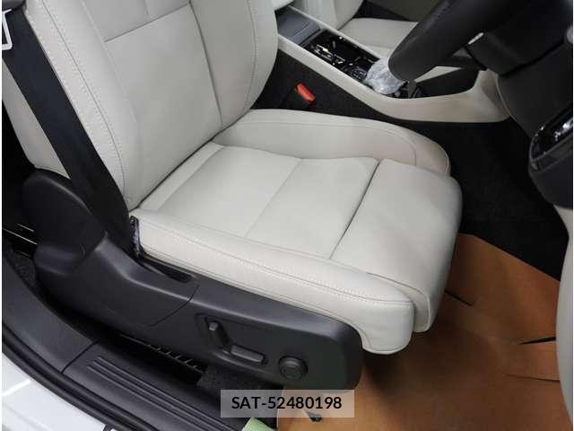 Volvo XC40 2026-03 8280033-10