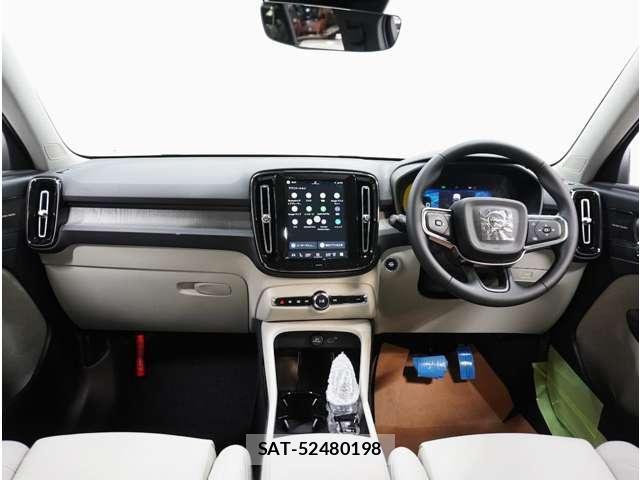 Volvo XC40 2026-03 8280033-4