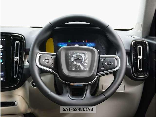 Volvo XC40 2026-03 8280033-5