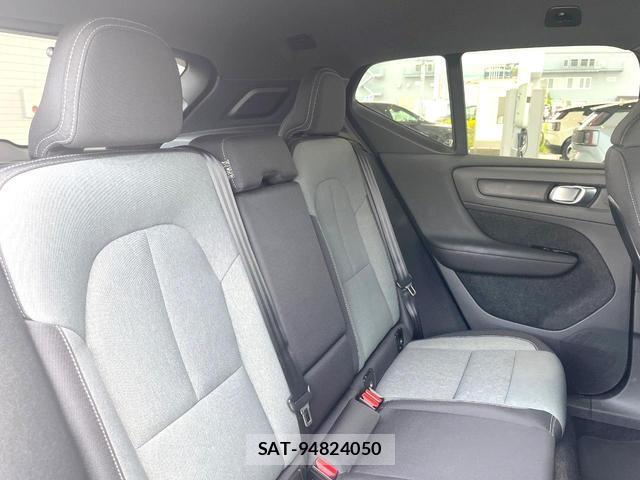 Volvo XC40 2023-09 8280439-12