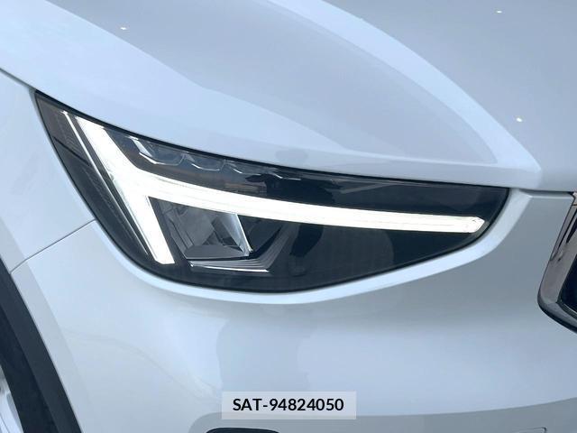 Volvo XC40 2023-09 8280439-14