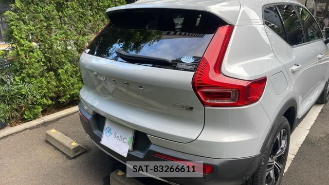 Volvo XC40 2020-09 8281416-1