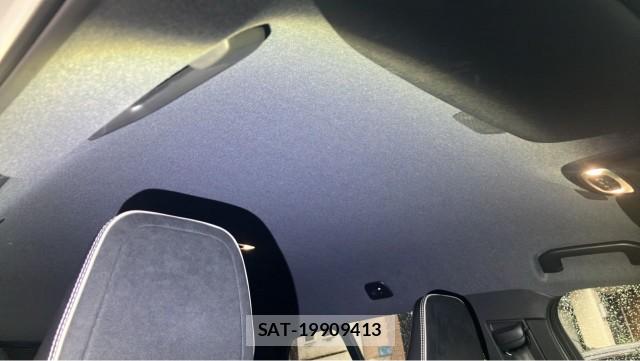 Volvo XC40 2021-10 8282161-15