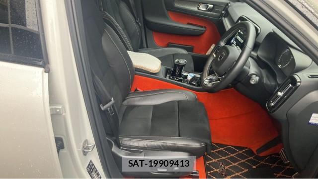 Volvo XC40 2021-10 8282161-5