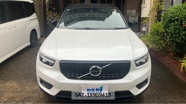 Volvo XC40 2021-10 8282161-9