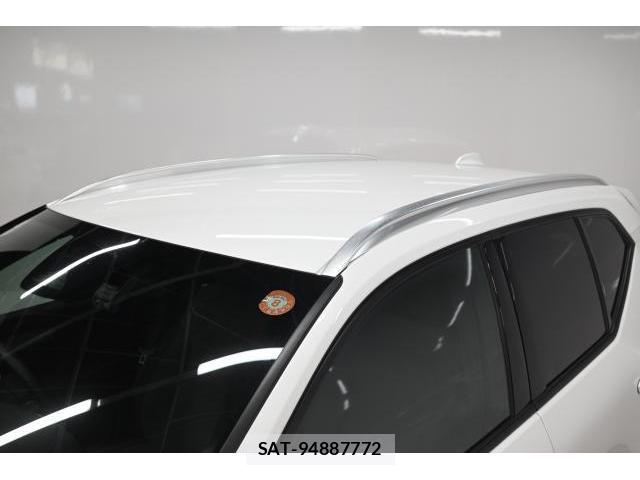 Volvo XC40 2023-06 8284231-17