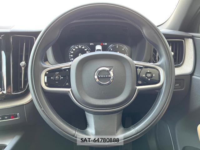Volvo XC60 2018-05 8277188-8